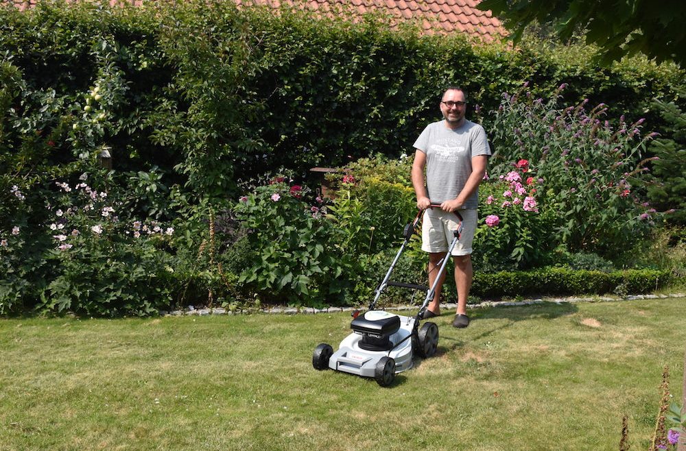 Mulchen - IKRA - Rasen - Franks kleiner Garten