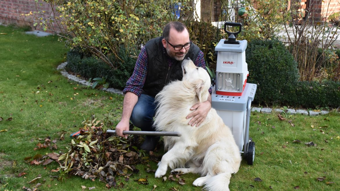 IKRA - Häcksler - Frank mit Bruno - Franks kleiner Garten