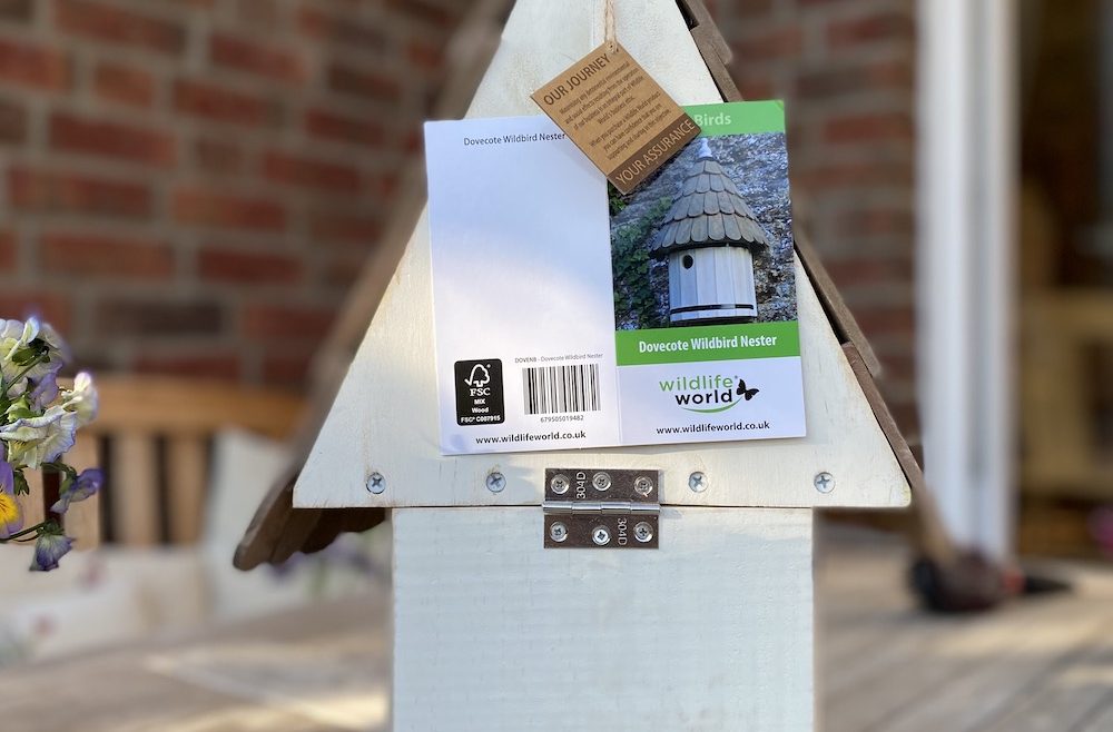 Nistkasten - Dove - Wildlife World - Endland - Rückseite - Shop - Franks kleiner Gartenjpg