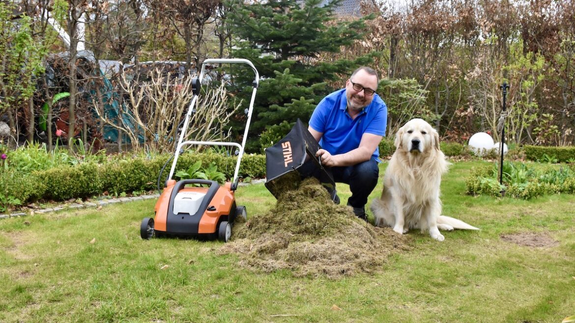 Stihl - Rasenlüfter - Vertikutieren - Frühling - Bruno - Franks kleiner Garten
