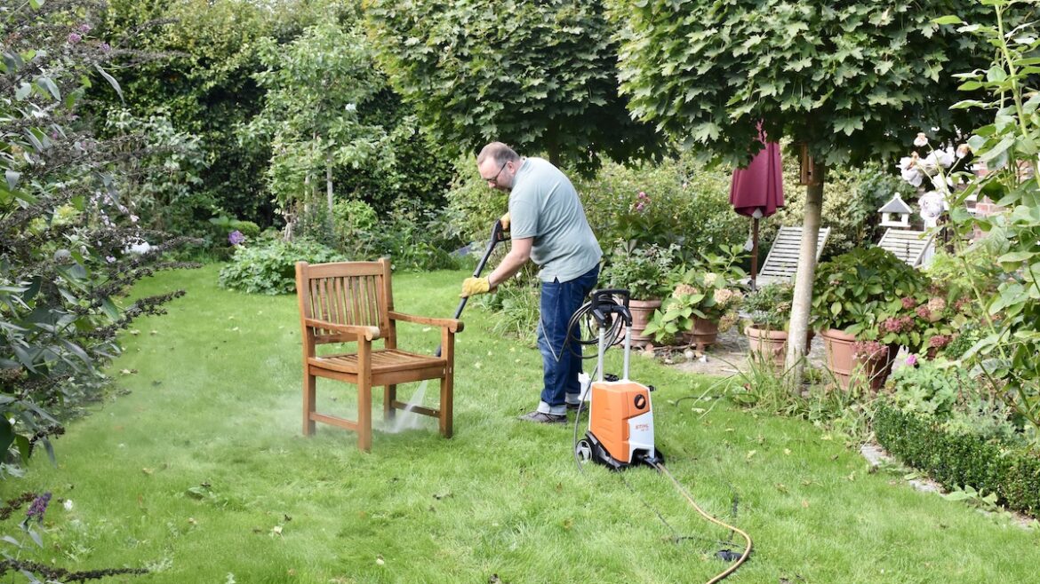 Herbstputz - Gartenmöbel - Hochdruckreiniger - Stihl - RE 110 - Franks kleiner Garten